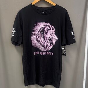 Black Graphic T-Shirt with Lion Design
